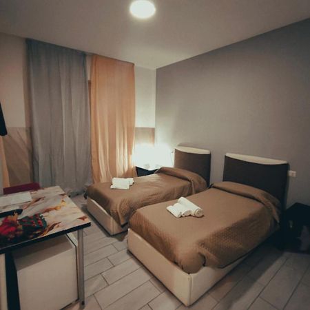 Bed and Breakfast Neapolis center Esterno foto