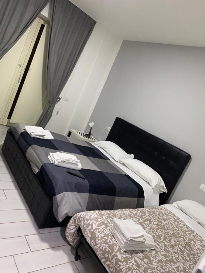 Bed and Breakfast Neapolis center Esterno foto