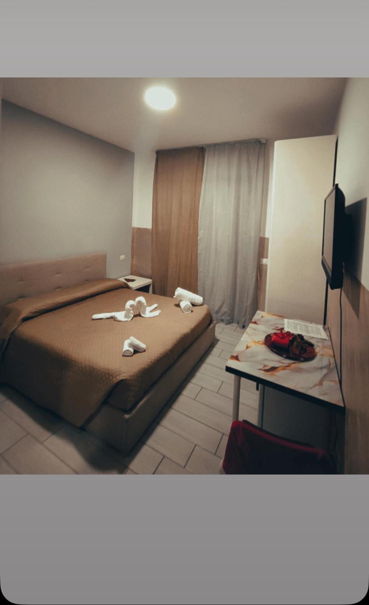 Bed and Breakfast Neapolis center Esterno foto