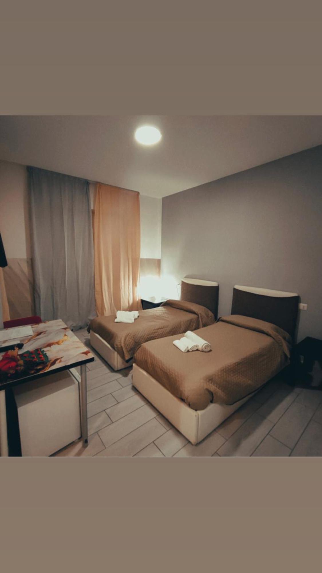 Bed and Breakfast Neapolis center Esterno foto