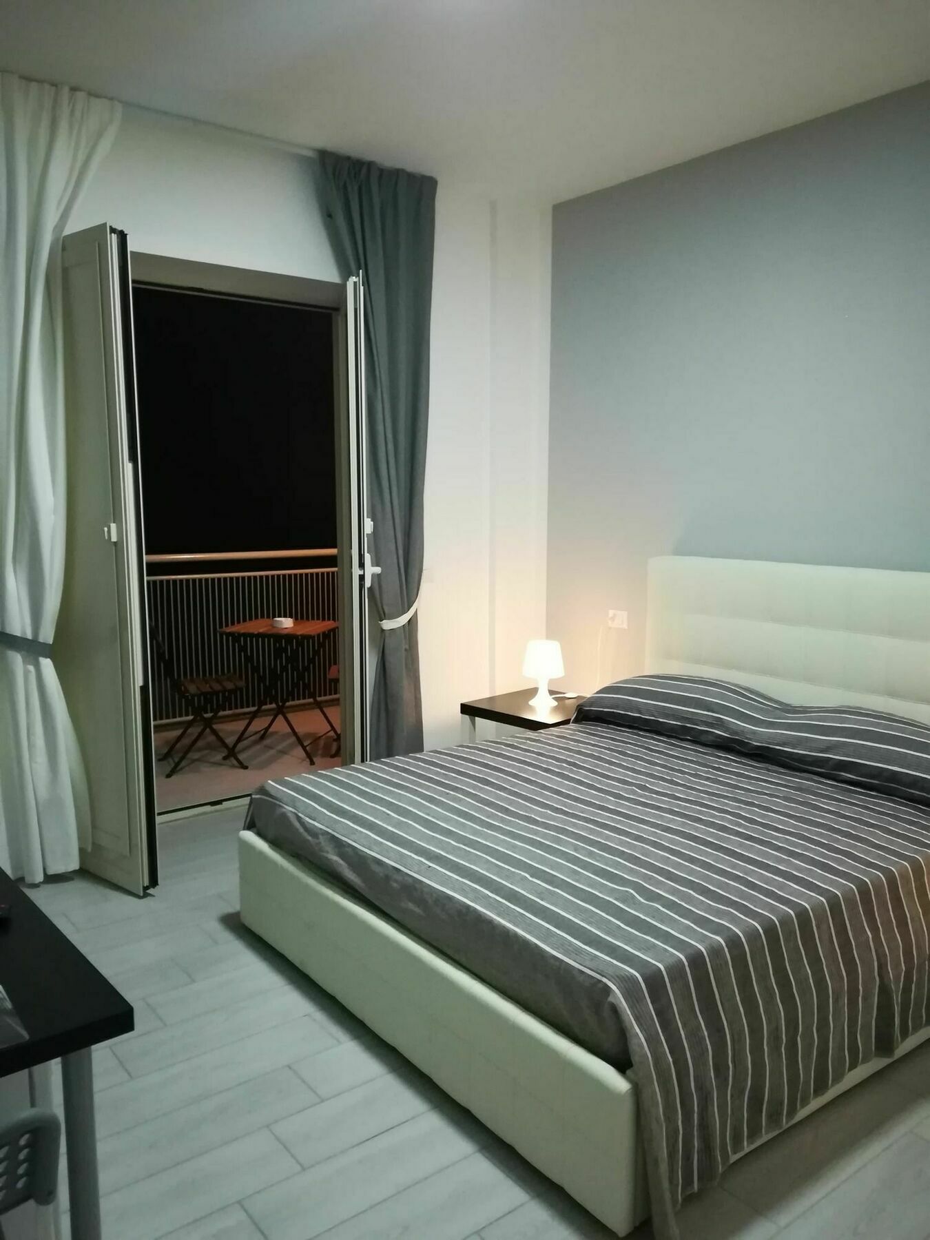 Bed and Breakfast Neapolis center Esterno foto