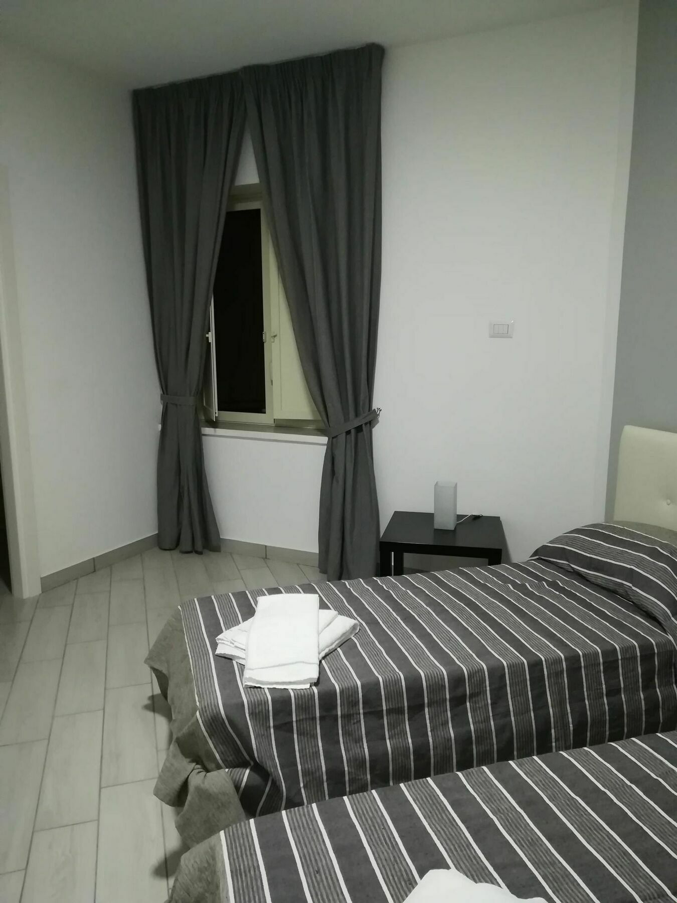 Bed and Breakfast Neapolis center Esterno foto