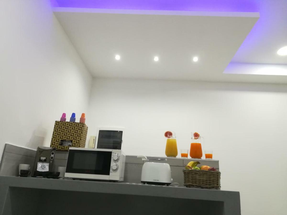 Bed and Breakfast Neapolis center Esterno foto